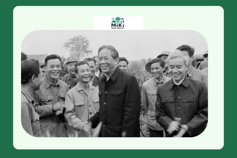 Cuộc đời và sự nghiệp cách mạng của Tổng Bí Thư Lê Duẩn