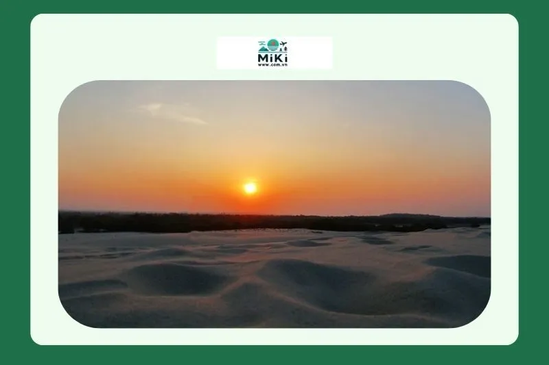 Giá trị lịch sử gắn liền với Đồi cát vàng Nhĩ Hạ