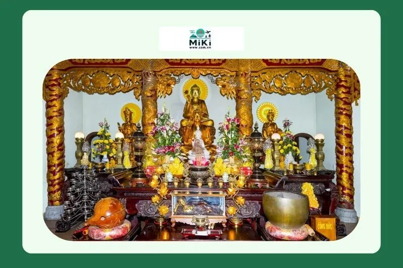 Không gian thanh tịnh tại chùa Cam Lộ