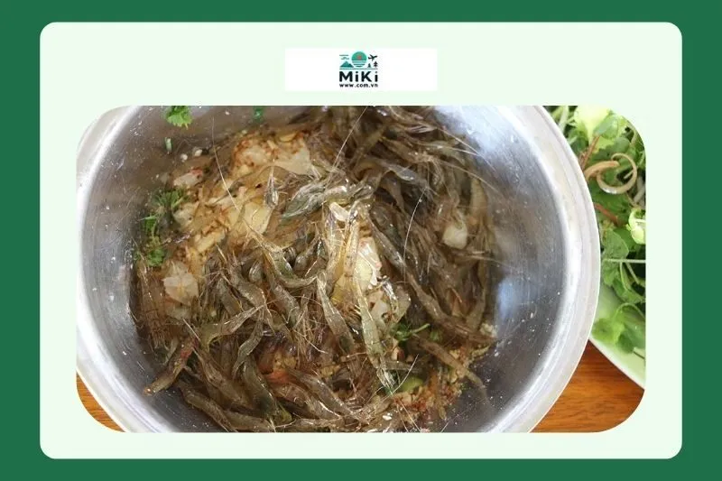 Nguyên Liệu và Cách Chế Biến Gỏi Tép Vĩnh Tú