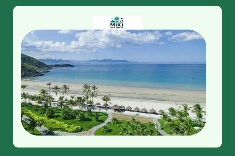 Những địa điểm nổi bật gần Bãi biển Nhật Lệ